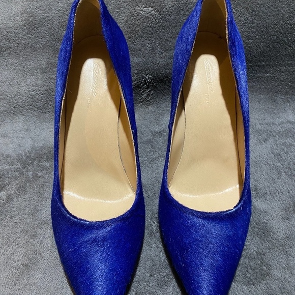 Scarosso Pointed Toe Heels - Picture 4 of 7